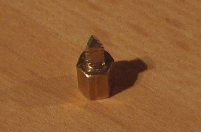 Das DIY-Werkzeug zum öffnen des Ofens Das DIY-Werkzeug zum öffnen des Ofens